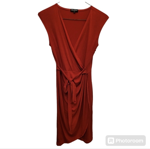 Berydress Cherry Red Wrap Tie Front Dress Size Small - Picture 1 of 9